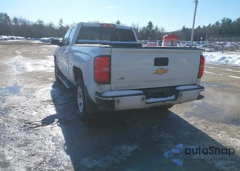 2017 Chevrolet Silverado 1500 2Lt z USA, uszkodzony, nr VIN 1GCVKREC9HZ373746
